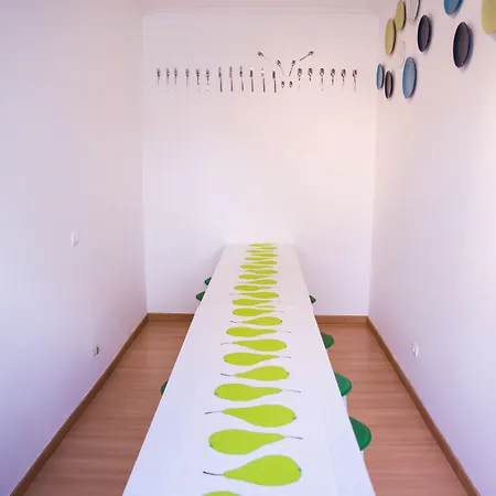 Help Yourself - Coast Hostel Carcavelos (Lisbon)