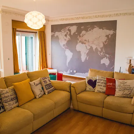 Help Yourself - Coast Hostel Carcavelos (Lisbon)