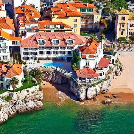 Help Yourself - Coast Hostel Carcavelos (Lisbon)