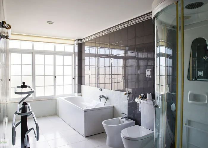 Help Yourself - Coast * Carcavelos (Lisbon)