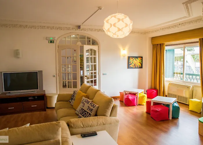 Help Yourself - Coast Carcavelos (Lisbon)