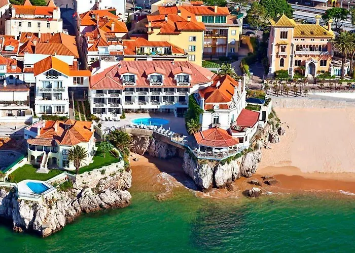 Help Yourself - Coast Hostal Carcavelos (Lisbon)