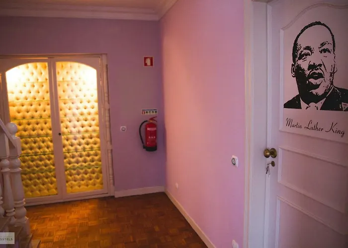 Help Yourself - Coast * Carcavelos (Lisbon)